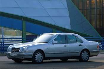1995 Mercedes-Benz E-class