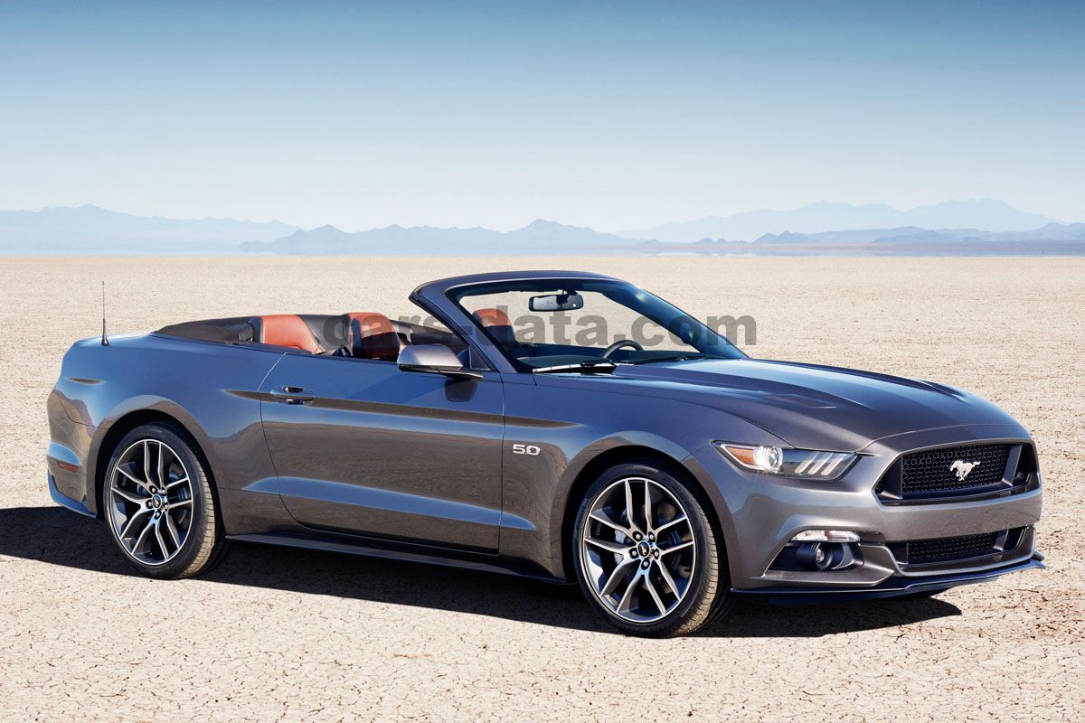 Ford mustang gt convertible