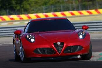 Alfa Romeo 4C 1.750 Tbi Launch Edition