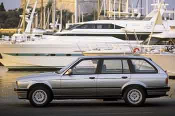 BMW 318i Touring Edition