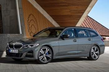 BMW 318i Touring Corporate Executive