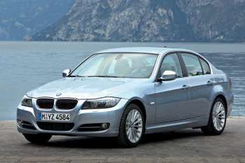 BMW 325i Luxury Line