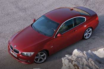 BMW 330i XDrive Coupe Exclusive Edition