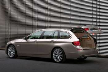 Kust In het algemeen Afwijzen 2010 BMW 5-series Touring specs, station wagon, 5 doors