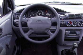 Ford Escort 1.4i Business Edition