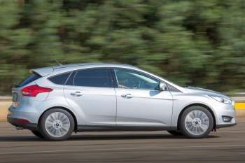 Ford Focus 1.5 EcoBoost 182hp ST Line