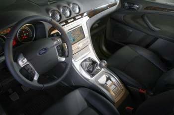 Ford Galaxy 2.0 TDCi 130hp Ghia