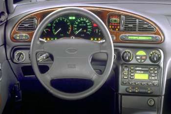 Ford Mondeo Wagon 2.0i Ghia Platinum