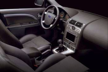 Ford Mondeo Wagon 2.5 V6 24V Ghia Executive