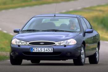 Ford Mondeo 1.8i First Edition