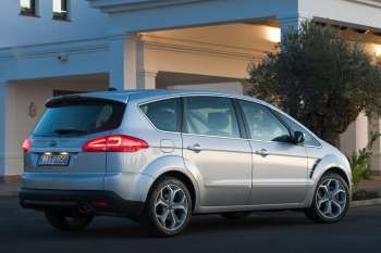 Ford S-MAX 2010