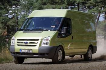 Ford Transit 330L FWD 2.2 TDCi 140hp Ambiente