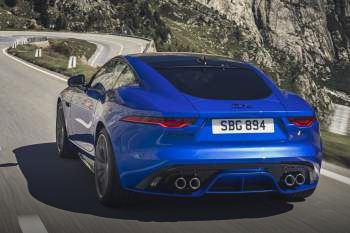 Jaguar F-type Coupe P450 AWD First Edition