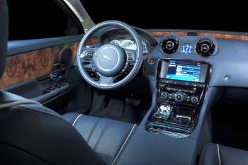 Jaguar XJ 3.0 V6 SC AWD Portfolio