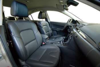 Mazda 3 Sedan 1.6 S-VT Touring