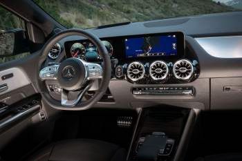 Mercedes-Benz B 180 Business Solution Luxury