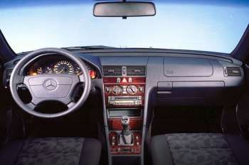 Mercedes-Benz C 180 Esprit Combi