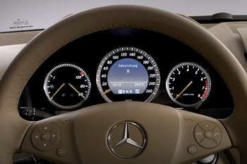 Mercedes-Benz C 350 CDI BlueEFFICIENCY Avantgarde