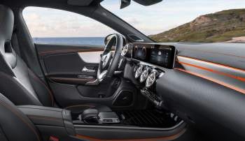 Mercedes-Benz CLA 180 D Business Solution Luxury
