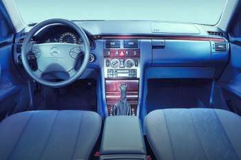 Mercedes-Benz E 430 Avantgarde Select Combi