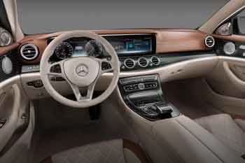 Mercedes-Benz E 220 D Business Solution AMG