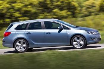 Opel Astra Sports Tourer 1.4 100hp S/S Cosmo