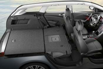 Opel Astra Sports Tourer 1.7 CDTI 130hp EcoFLEX Cosmo