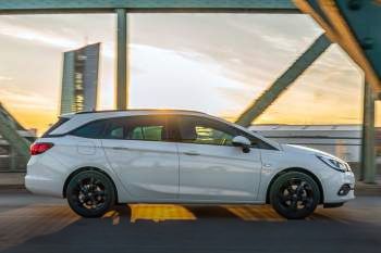 Opel Astra Sports Tourer 1.2 Turbo 130hp Edition 2020