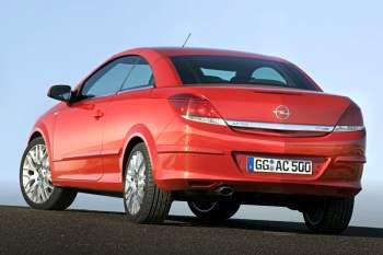 Opel Astra TwinTop 2.0 T 200hp Cosmo