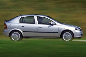 Opel Astra 1.6i Sport