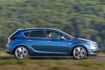 Opel Astra 1.4 Turbo 140hp Bi-Fuel Edition