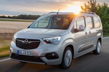 Opel Combo Tour L2H1 1.2 Turbo 130hp Edition