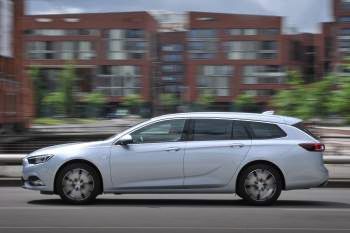 Opel Insignia Country Tourer 1.6 Turbo 200hp