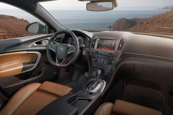 Opel Insignia Sports Tourer 1.6 CDTI 136hp Business+