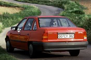 Opel Kadett 1.3 S GT