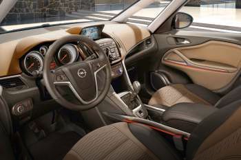 Opel Zafira 1.6 Turbo 170hp Business+