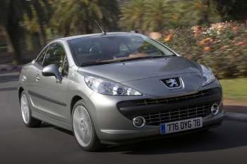 Peugeot 207 CC Premiere 1.6-16V HDiF