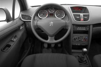 Peugeot 207 XS 1.6-16V VTi