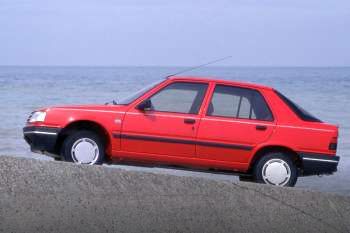 Peugeot 309 1989