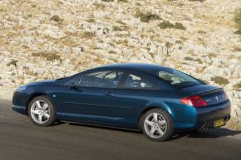 Peugeot 407 Coupe Reference 2.7 HDiF V6