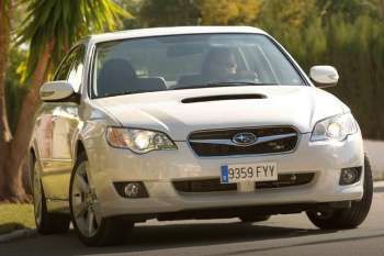Subaru Legacy 2.0R Luxury