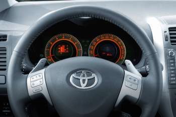 Toyota Auris 1.6 16v VVT-i Aspiration