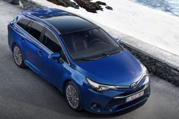 Toyota Avensis Touring Sports 2.0 D-4D-F Lease Pro