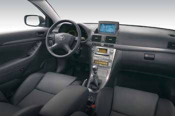 Toyota Avensis 2.4 16v VVT-i D4 Executive