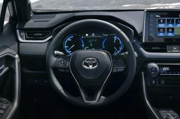 Toyota RAV4 2.5 Hybrid AWD Business Intro