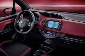 Toyota Yaris 1.5 Hybrid Bi-Tone Plus