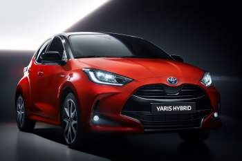 Toyota Yaris 1.5 Hybrid Business Plus