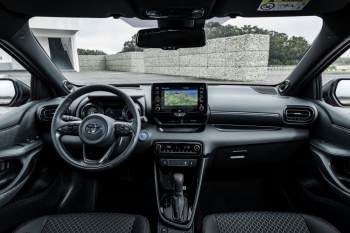 Toyota Yaris 1.5 VVT-i Business Plus