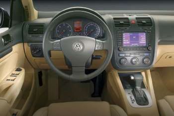 Volkswagen Golf 1.6 Optive