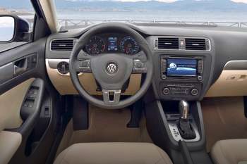 Volkswagen Jetta 1.6 TDI BMT Executive Line Comfort